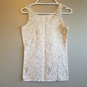Duluth Trading Company No Yank Tank Top Dove Birds Size Medium Fitted Sleeveless